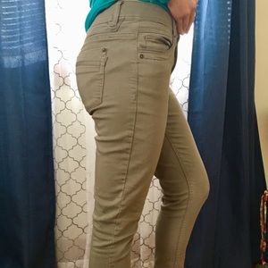 Democracy grey pants size 8